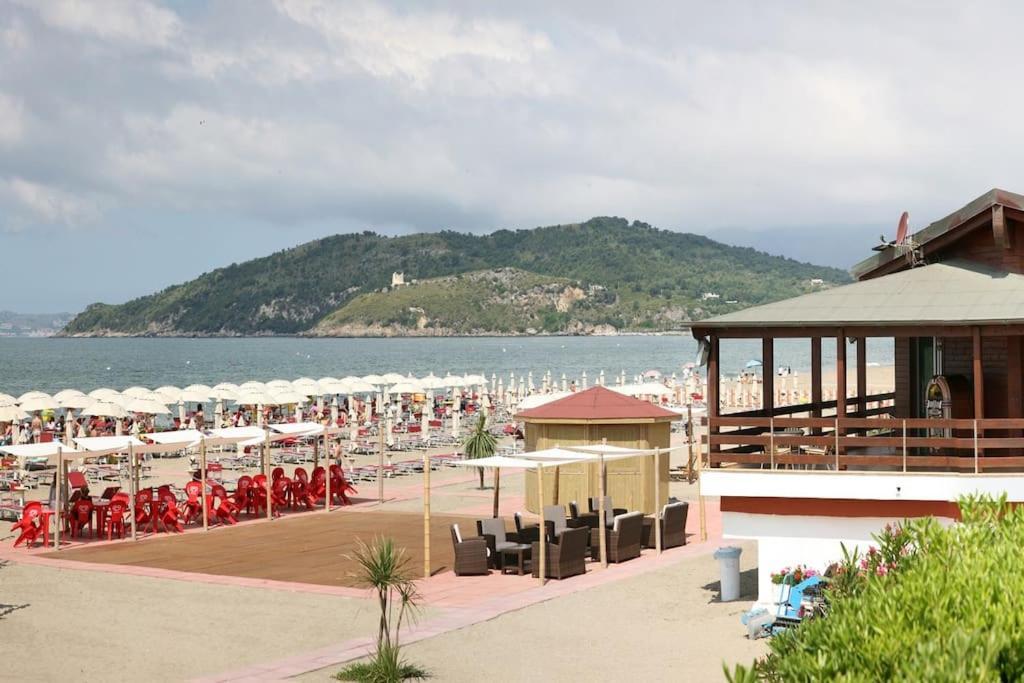 Girasole A Due Passi Dal Mare Διαμέρισμα Minturno Εξωτερικό φωτογραφία